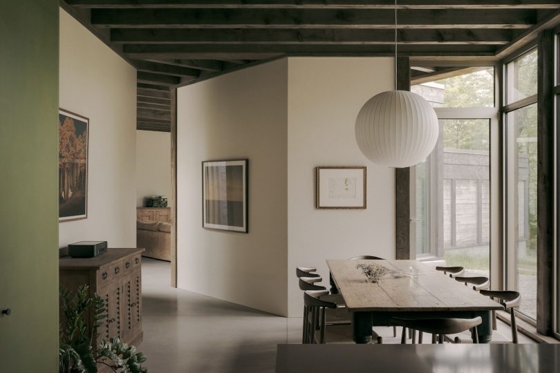 由 Atelier Carle 设计的极简主义住宅 SONO