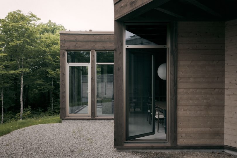 由 Atelier Carle 设计的极简主义住宅 SONO