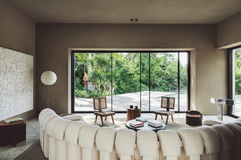 Nicolas Schuybroek Architects设计的极简主义住宅SR House