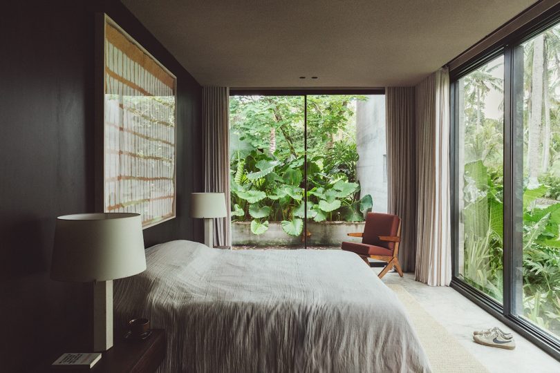 Nicolas Schuybroek Architects设计的极简主义住宅SR House