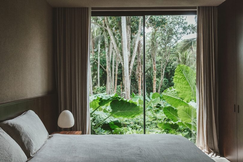 Nicolas Schuybroek Architects设计的极简主义住宅SR House