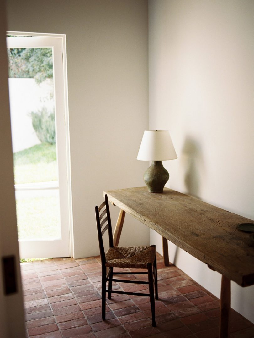 Breland-Harper设计的极简住宅Spanish Courtyard House