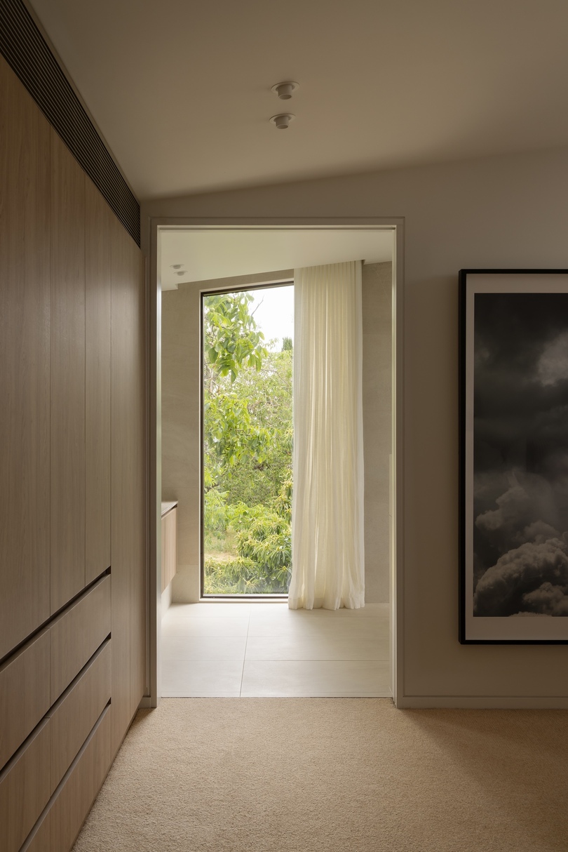Telha Clarke 设计的极简主义住宅 Daylesford Hill House