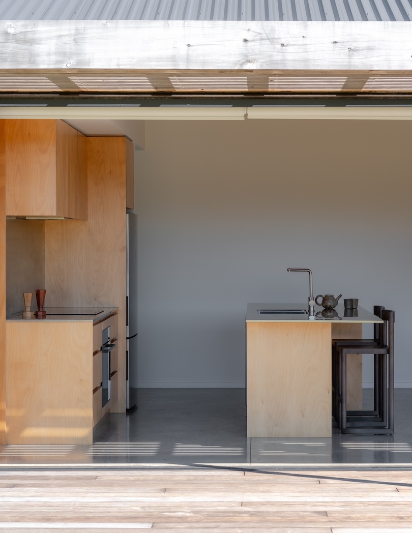 由 Nuku 设计的极简主义住宅 Mount Barker House