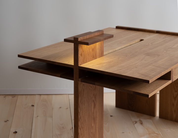 Austen/Morris 设计的极简主义桌子 No. 16 Desk