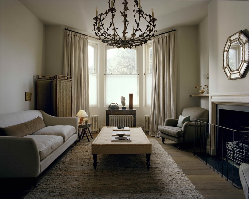 Evelina Mamedovaite 设计的极简主义住宅 North West London