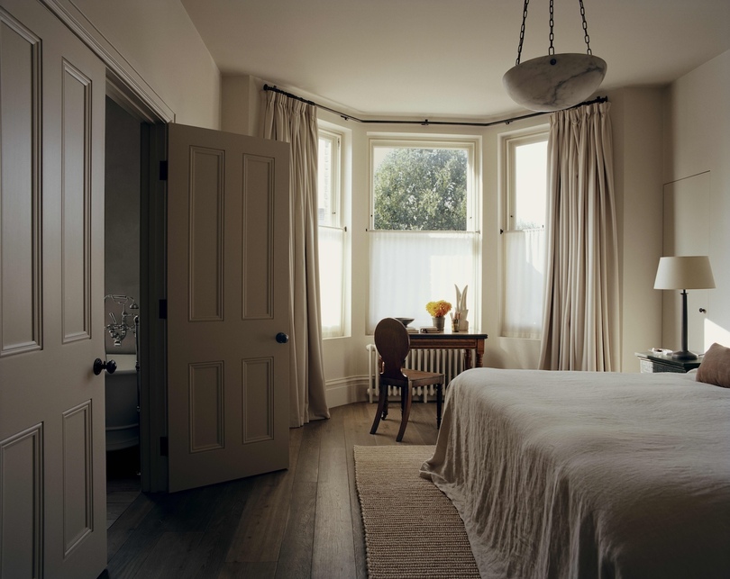 Evelina Mamedovaite 设计的极简主义住宅 North West London