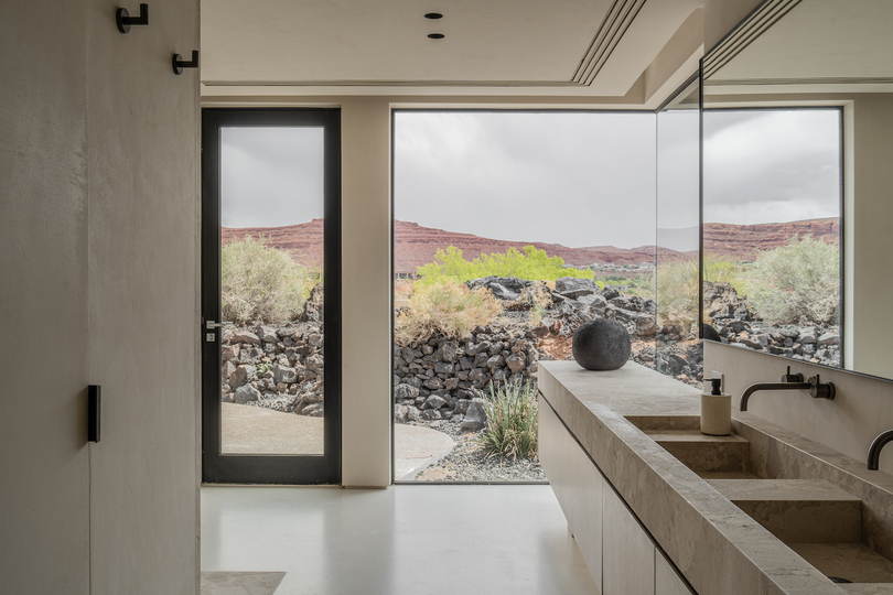 Design Studio JAC 设计的极简主义住宅 Rock House