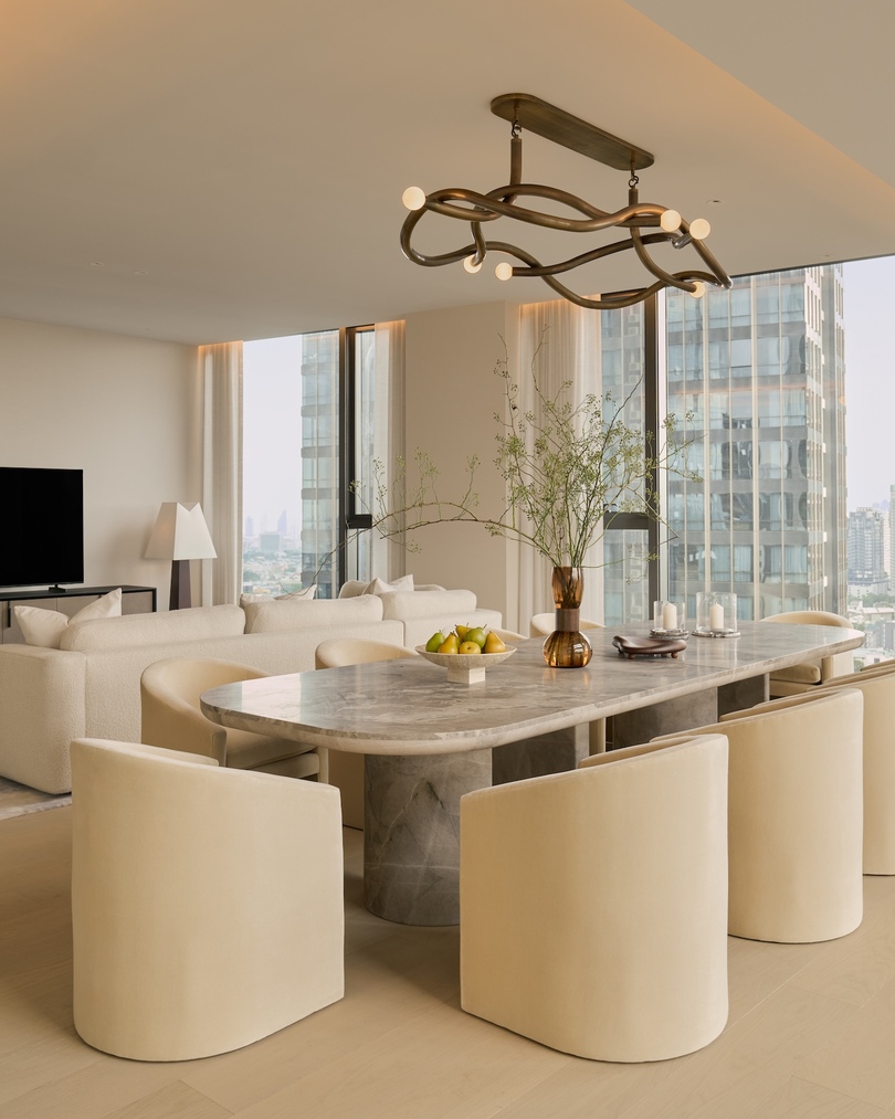 Thomas Juul-Hansen 设计的极简顶层公寓 SCOPE Thonglor