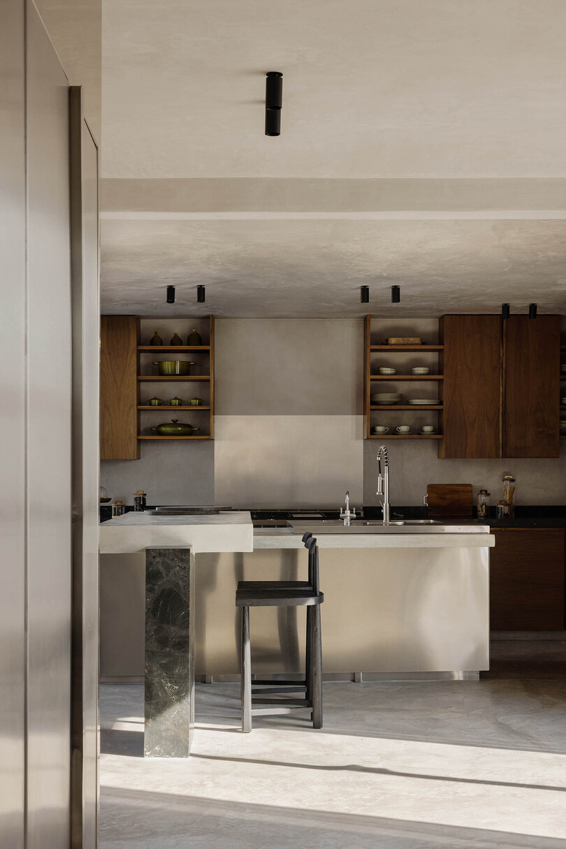 Barde vanVoltt 设计的简主义住宅 Brutalist Penthouse