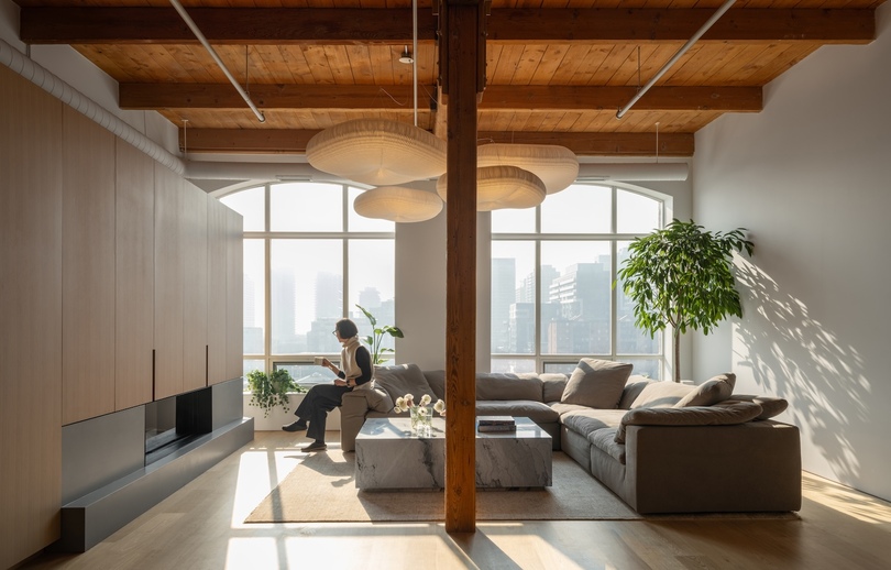Kyra Clarkson 设计的极简主义公寓 Candy Factory Lofts PH