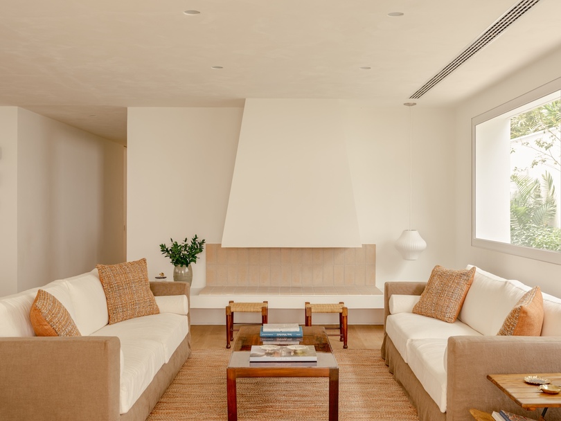 Felipe Hess Arquitetos 设计的极简主义住宅 Garret House