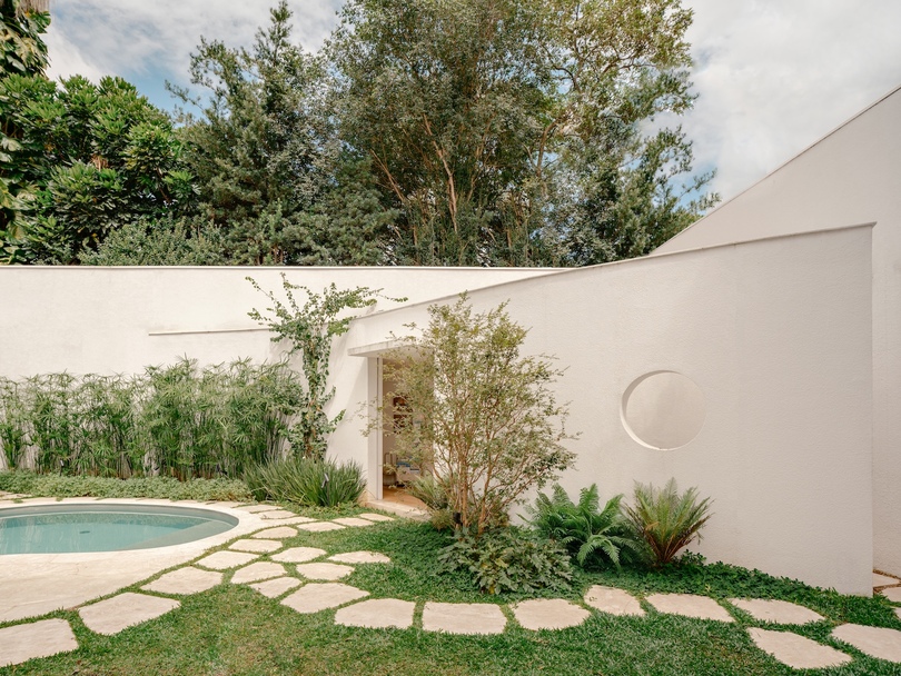 Felipe Hess Arquitetos 设计的极简主义住宅 Garret House