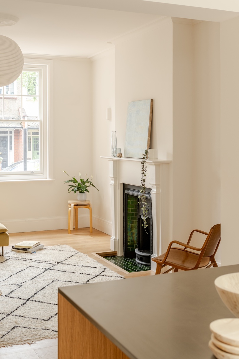 Manea Kella 设计的极简主义住宅 Heathside House
