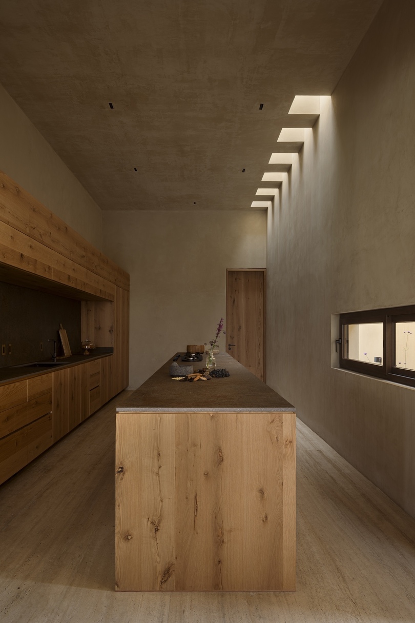 Jorge Garibay 设计的极简主义住宅 Casa San Francisco