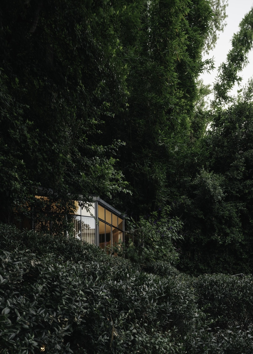 McLean Quinlan 设计的极简主义住宅 Lisbon Townhouse