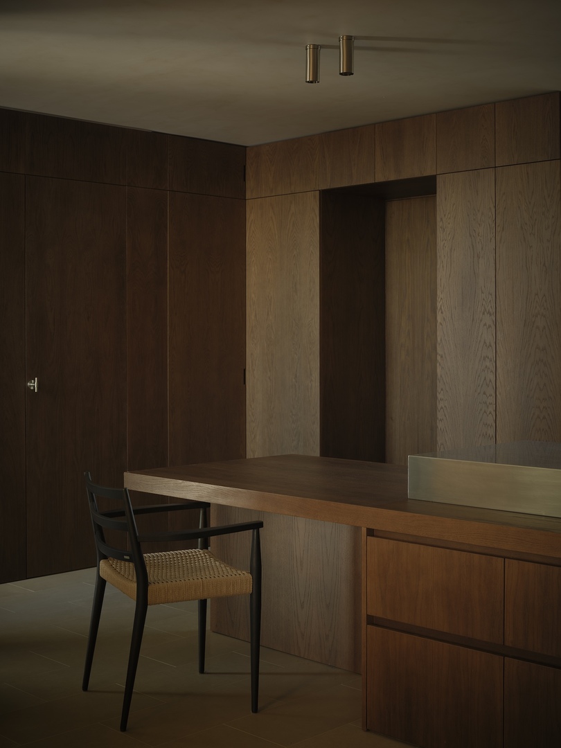 Febrero Studio 设计的极简主义公寓 Marbella Apartment