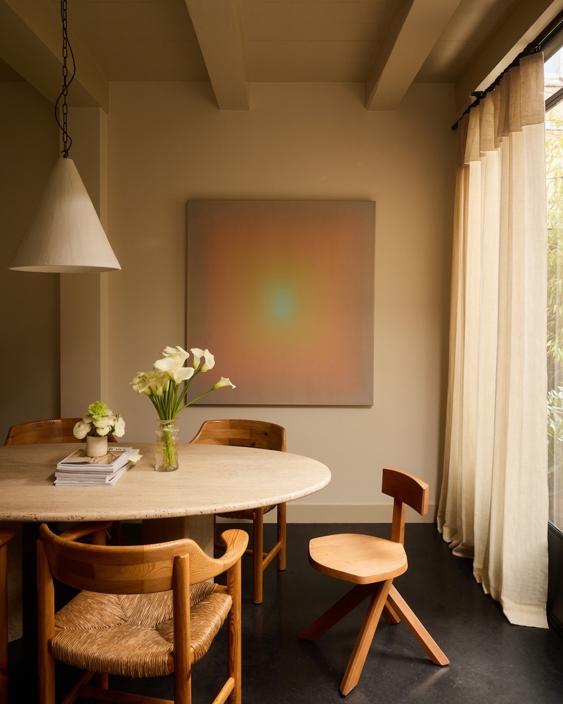 Margriet de Bruijn 设计的极简主义住宅 Mek the Apartment