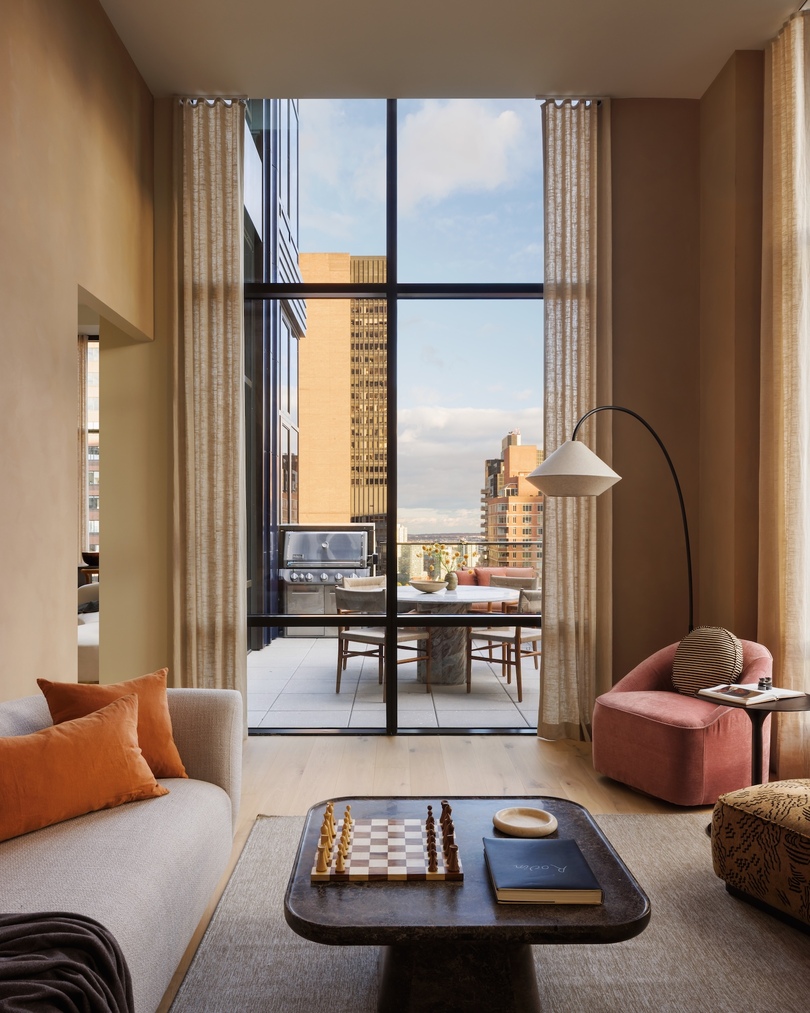frenchCALIFORNIA 设计的极简主义公寓 Monogram Penthouse