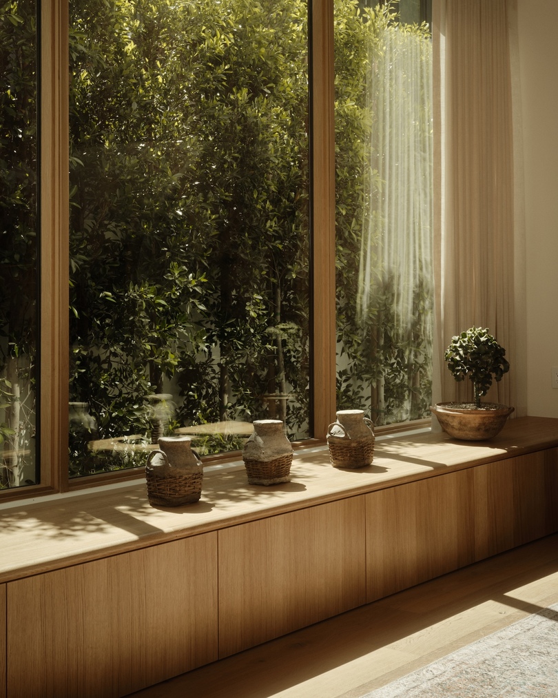 SLS Properties 设计的极简主义住宅 Aether House