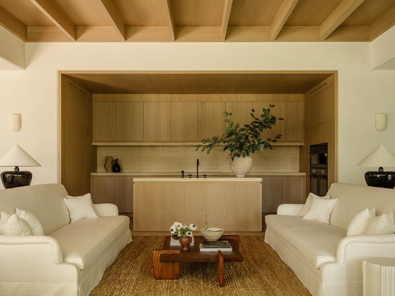 Alexander Kozlov 设计的极简主义住宅 Coastal Villa