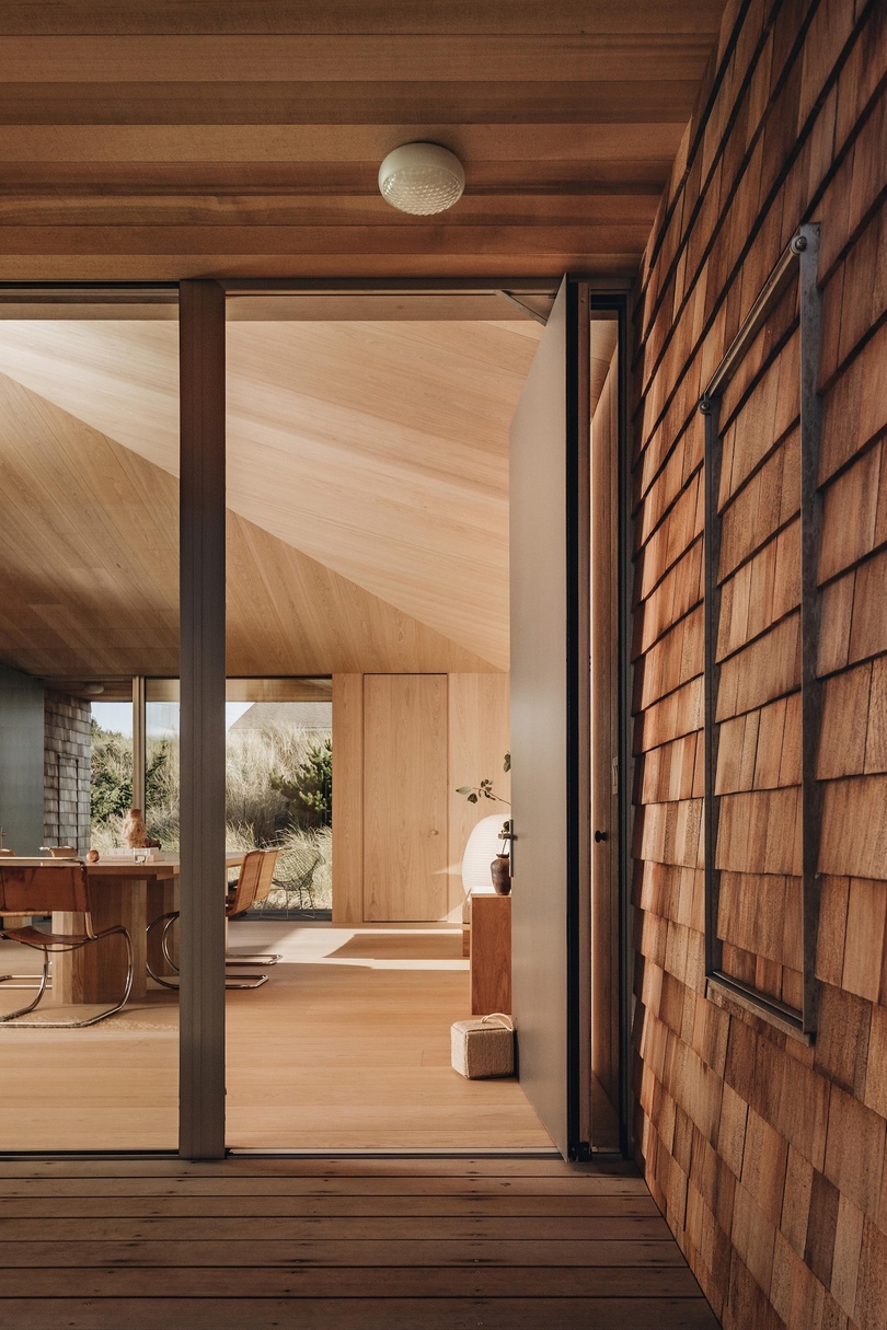 Waechter Architecture 设计的极简主义住宅 Dune House