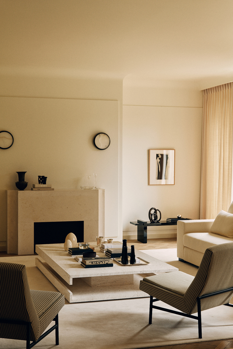 由 Atelier MKD 设计的极简主义住宅 FOCH Apartment
