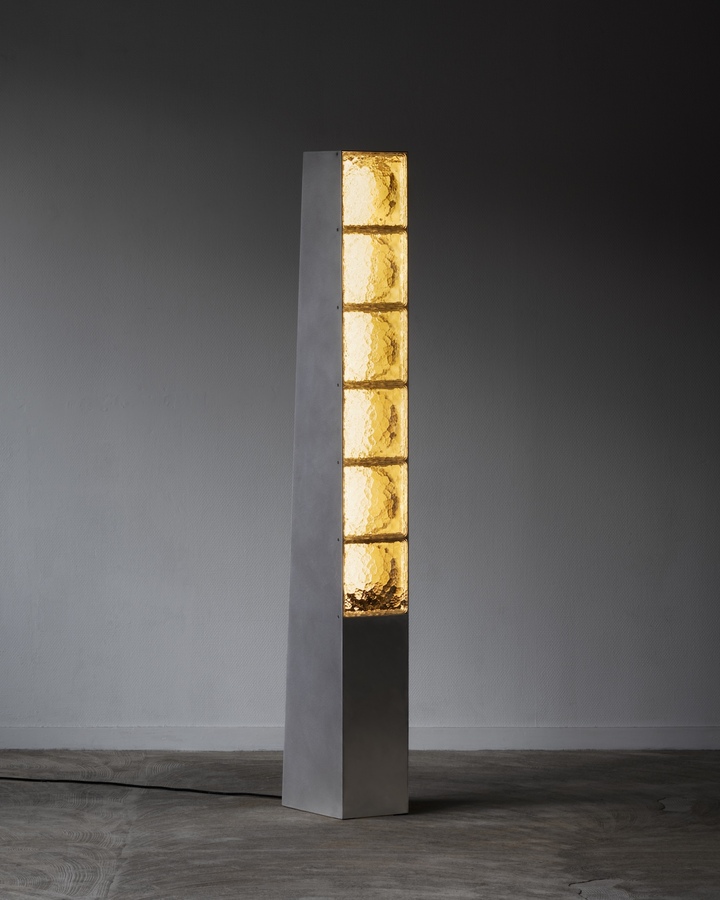 Clément Pasquier Studio 设计的极简灯具 Henry Lamp