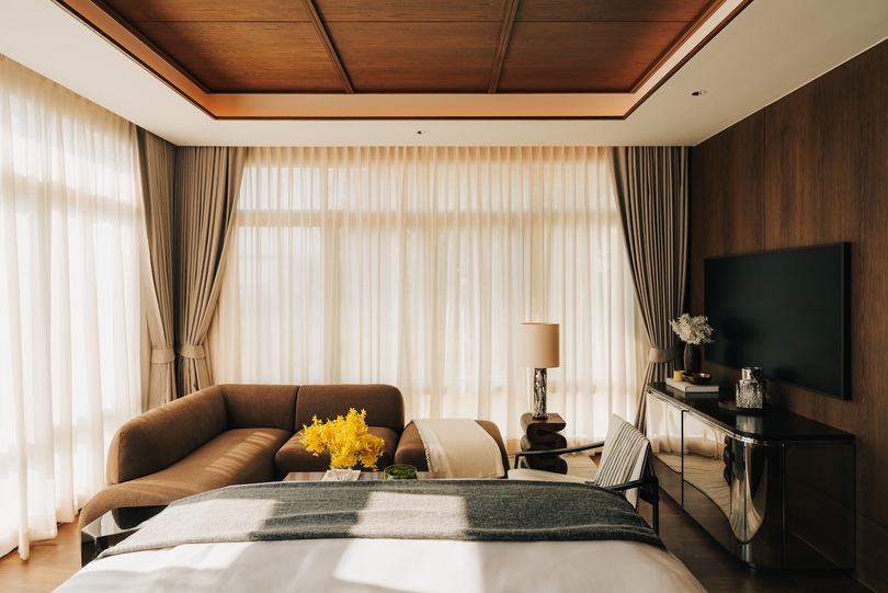 JUNF STUDIO 设计的极简主义公寓 Chao Phraya River