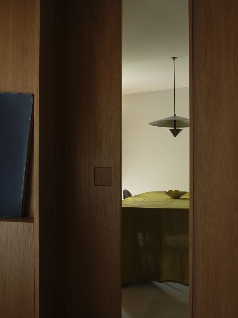 由 Febrero Studio 设计的极简主义公寓 Madrid Flat