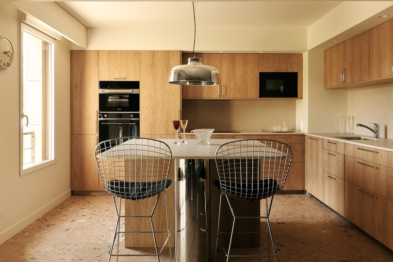 CHHO Studio 设计的极简主义公寓 Retro Apartment