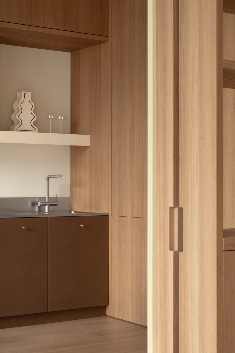 ater.architects 设计的极简主义公寓 Teo Apartment