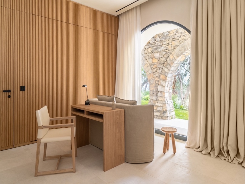 由 studio.skey 设计的极简主义住宅 Villa in Recco