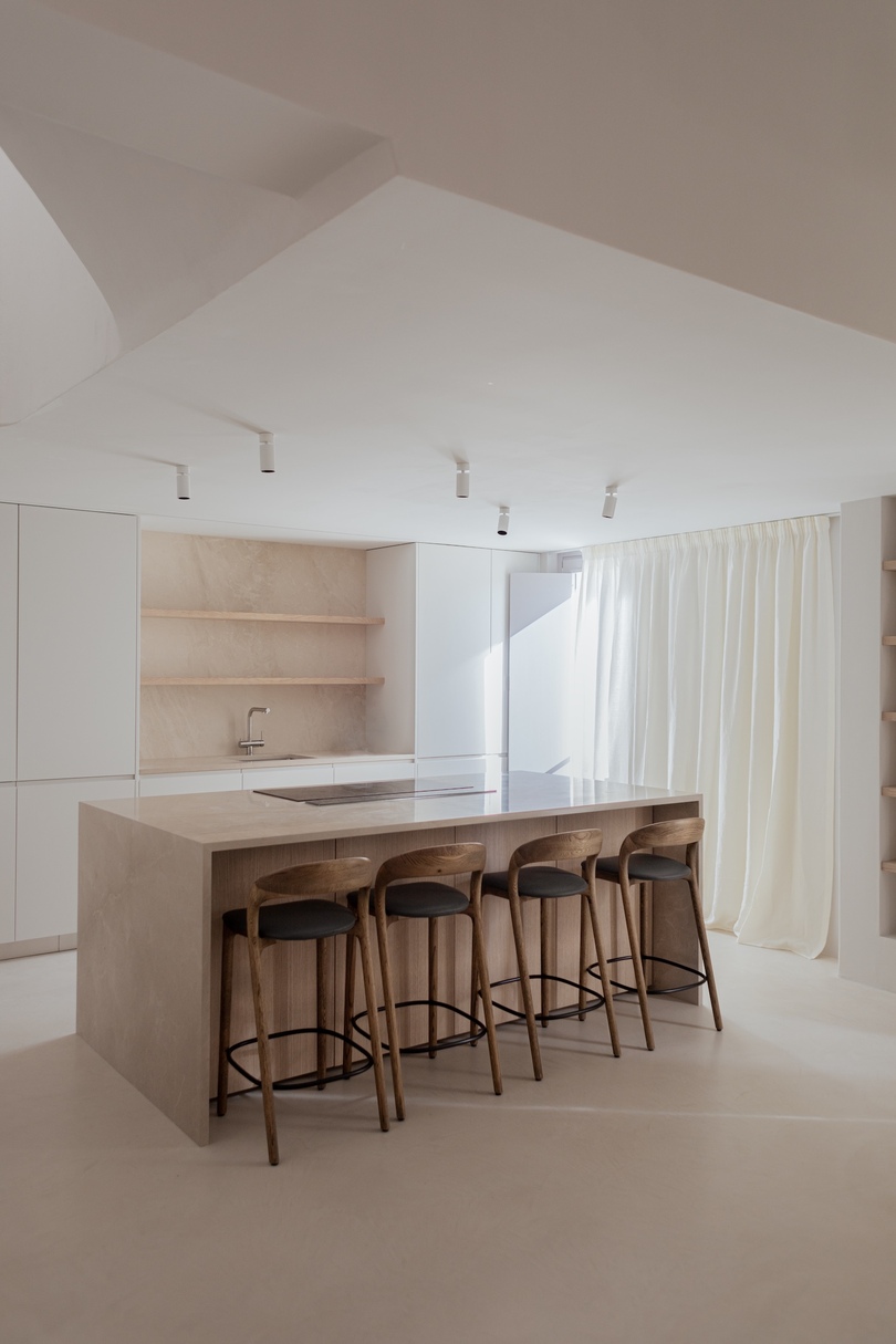 Bastidas Architecture 设计的极简主义住宅 Calatrava House