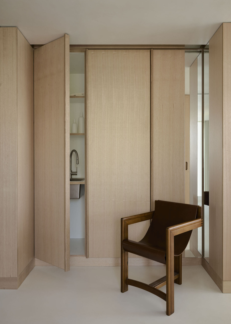 Studio ZAWA 设计的极简主义住宅 Darling Point Apartment