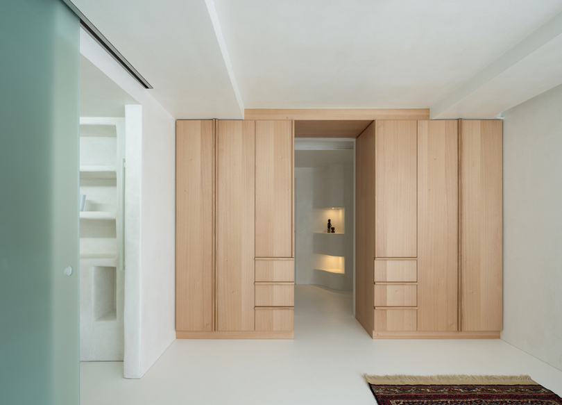 Studio ZAWA 设计的极简主义住宅 Darling Point Apartment