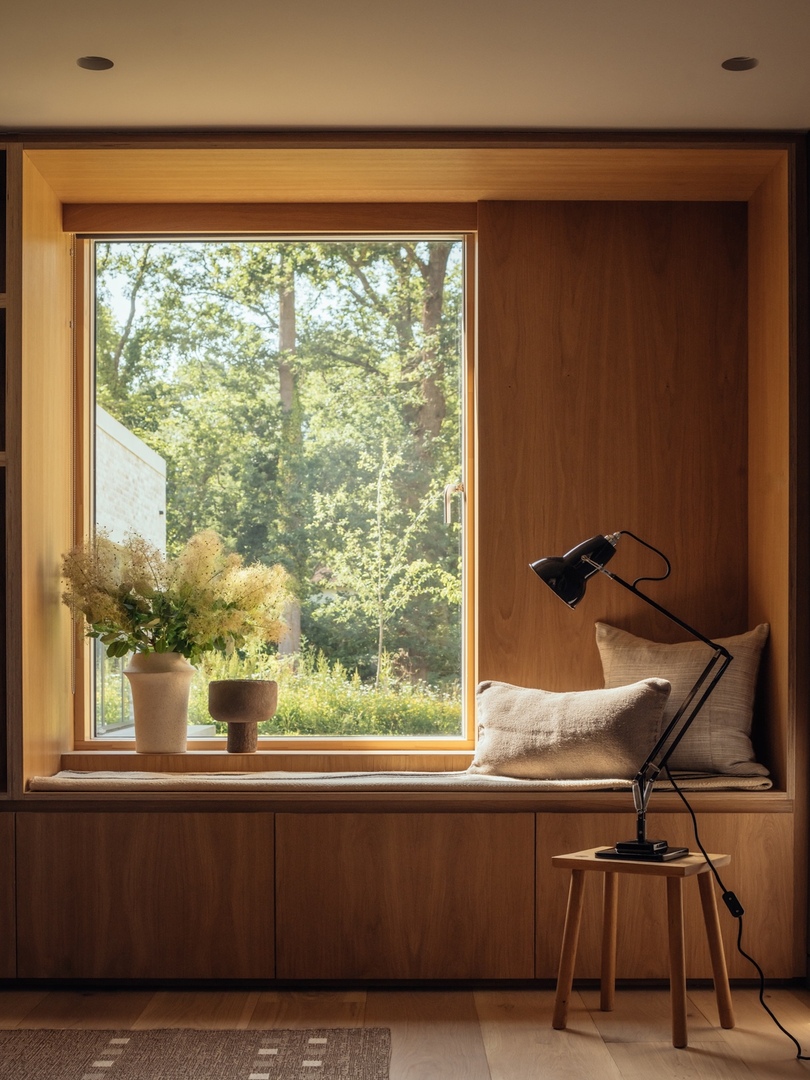 McLean Quinlan 设计的极简主义住宅 Virginia Water