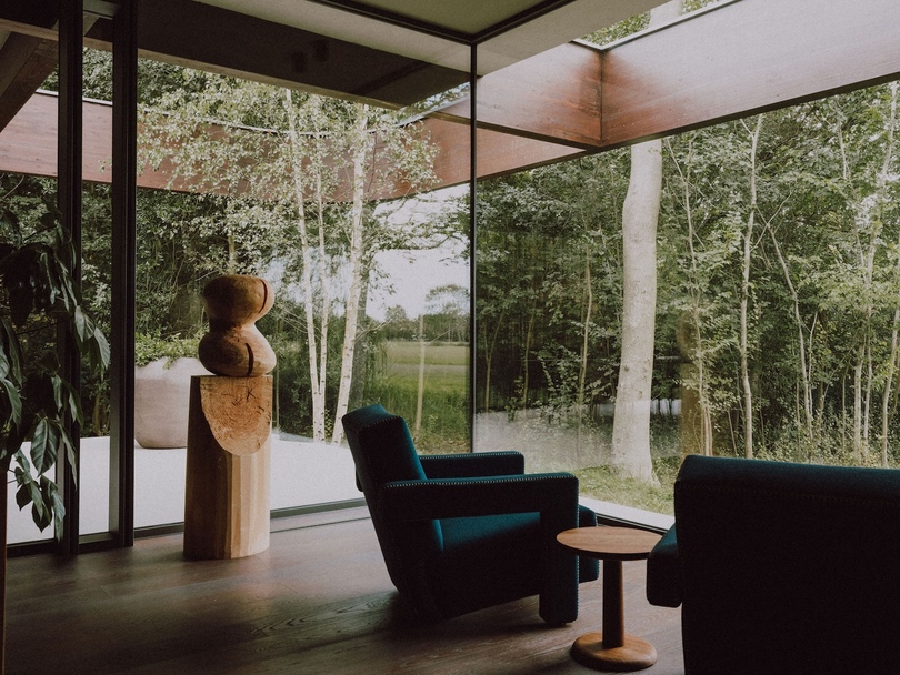 Tom Kneepkens Architect设计的森林别墅Forest Villa MB