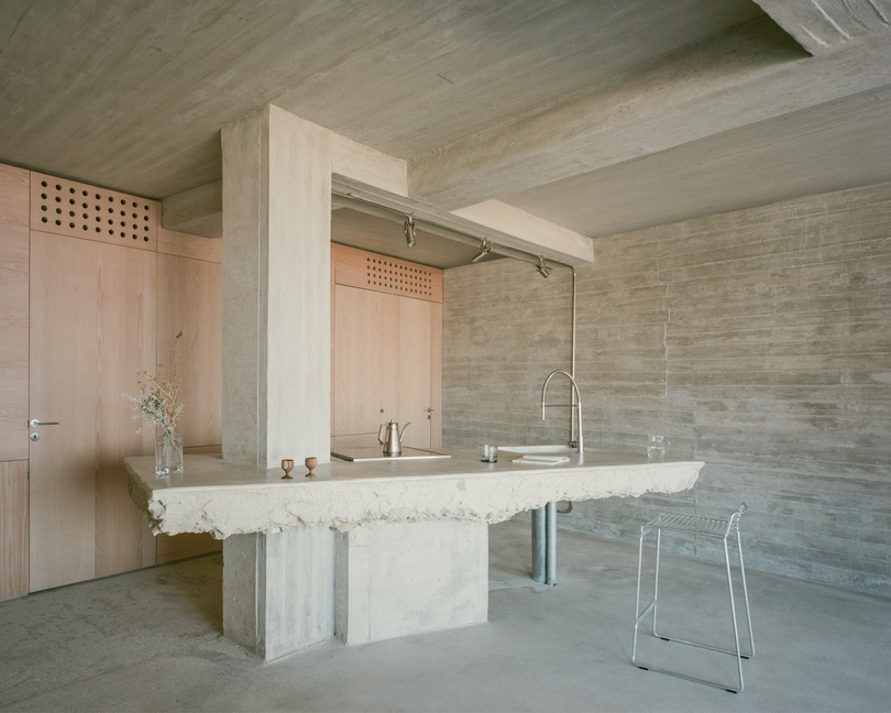 Kelly Spanou 重新设计的极简住宅 House in Tinos