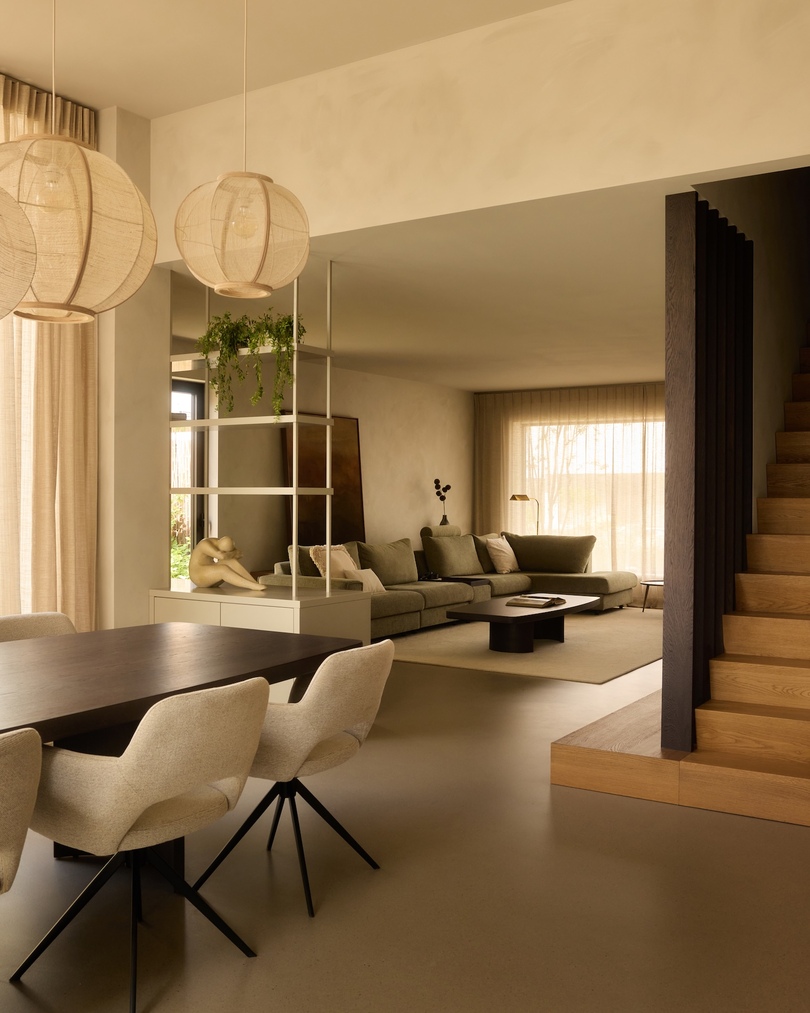 REFINED Interior Design 设计的极简住宅 Residence Uden