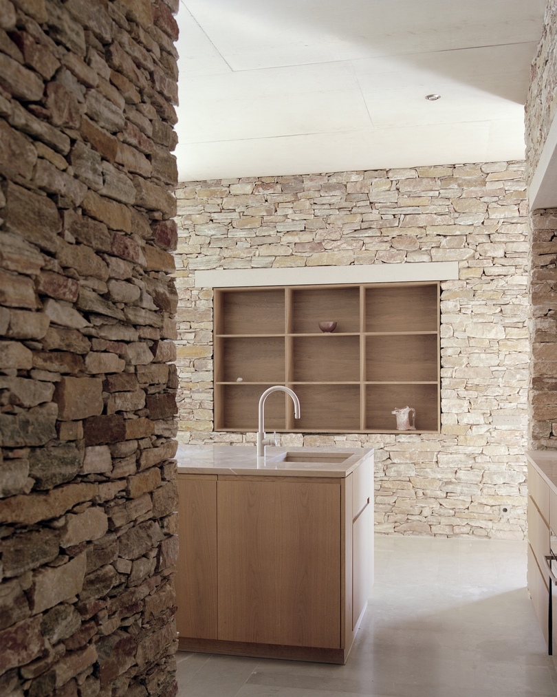 希腊 Sifnos Fysika 住宅|隐于梯田之下的极简建筑设计