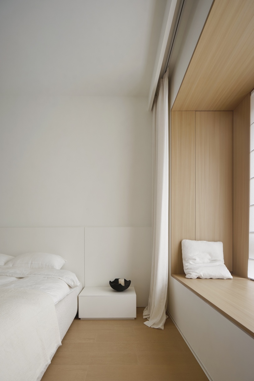 Zouhe Space Design 设计的极简住宅 Su Residence