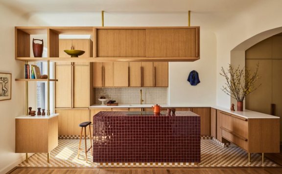 由GRT Architects设计的极简公寓East Village Apartment