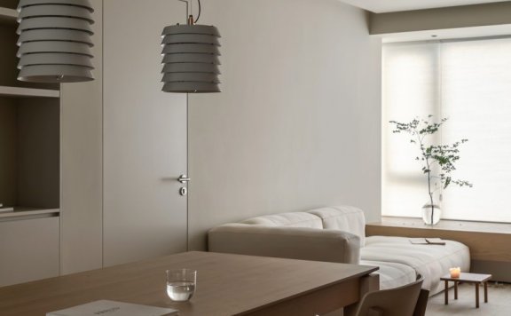 由MUKA Architects设计的极简住宅A&E Apartment