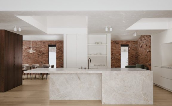 Vives St-Laurent设计的极简住宅Montpellier Residence