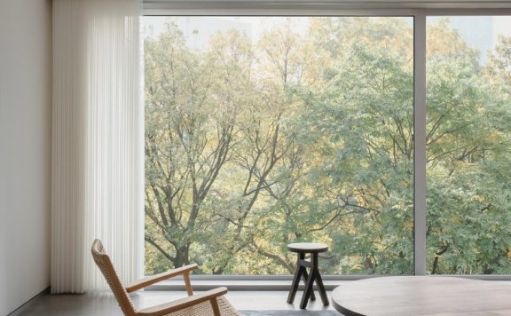 Jiang Jie Design设计的极简住宅Dongfang Runyuan Residence