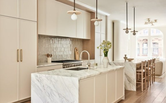 由Chango & Co设计的极简别墅Upper West Townhouse