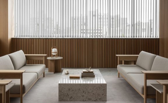 由Norm Architects设计的极简主义空间Nagano HQ