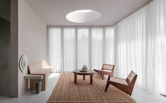 由DualSpace Studio设计的极简主义住宅T House