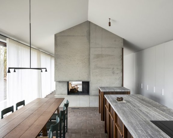 由Hans Verstuyft Architecten设计的极简主义住宅House R